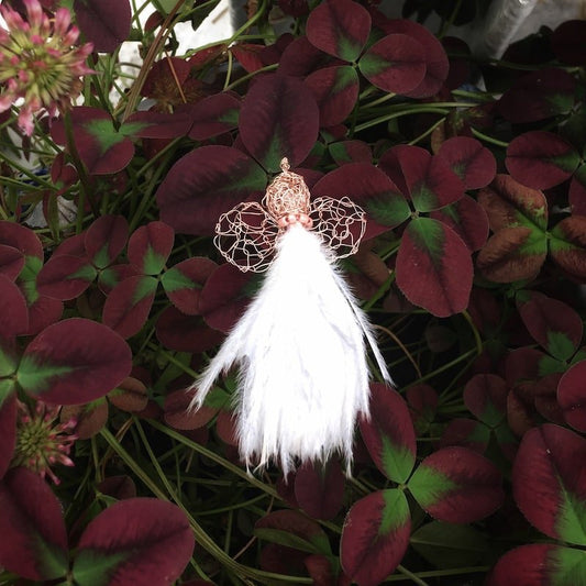 Karoo Angels - White Feathers and Rose Gold Wire Juweel Pendant