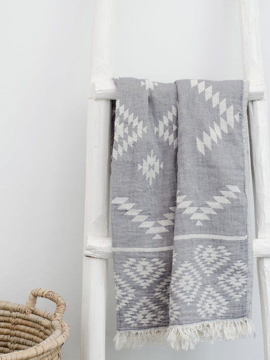 Kelim Dark Grey Turkish Towel