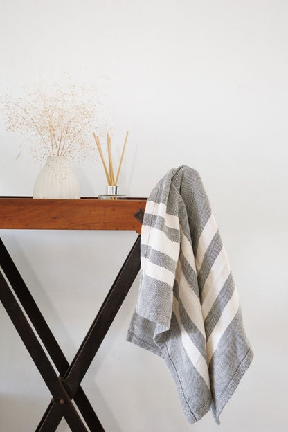 The Cotton Company - Saunders Dip - Cotton Beach / Bath Towel - White with Gray Stripes