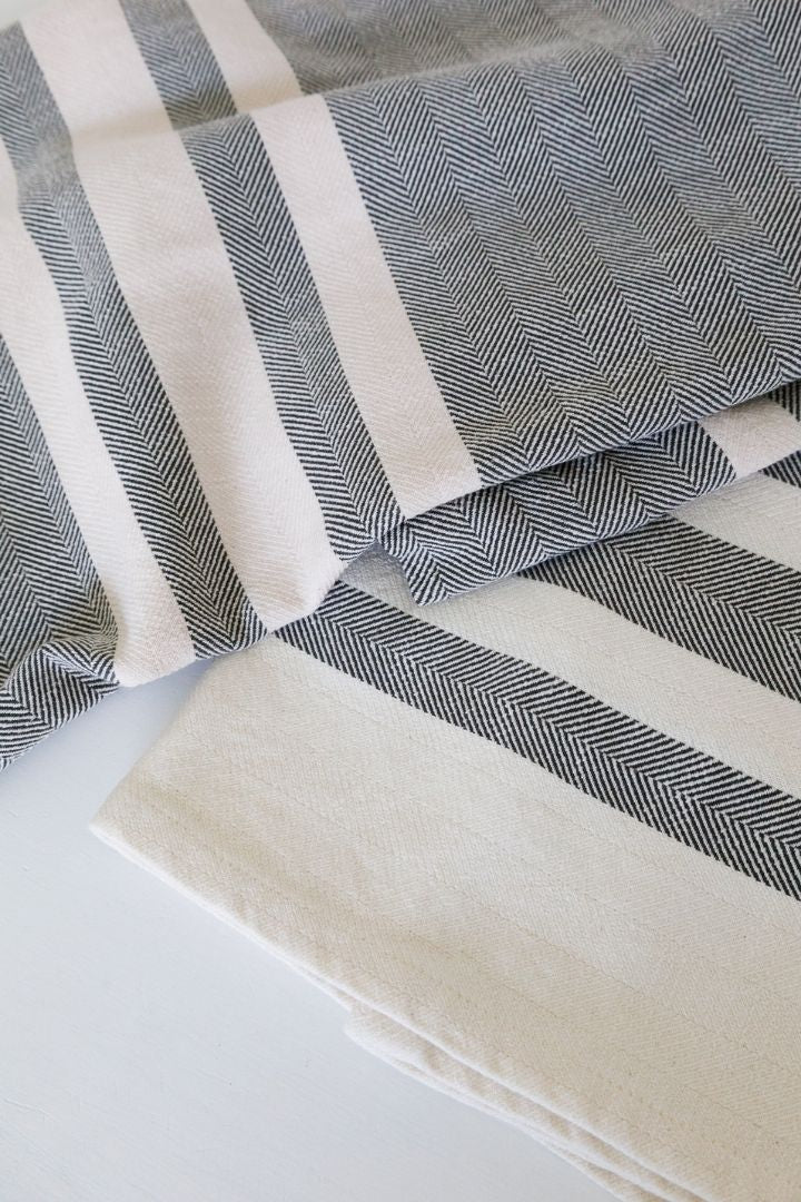 The Cotton Company - Saunders Dip - Cotton Beach / Bath Towel - White with Gray Stripes