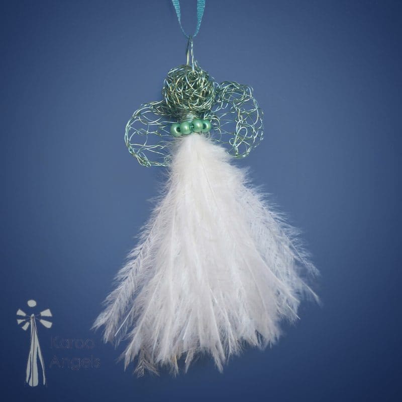 Karoo Angels - White Feathers and Malachite Wire Juweel Pendant