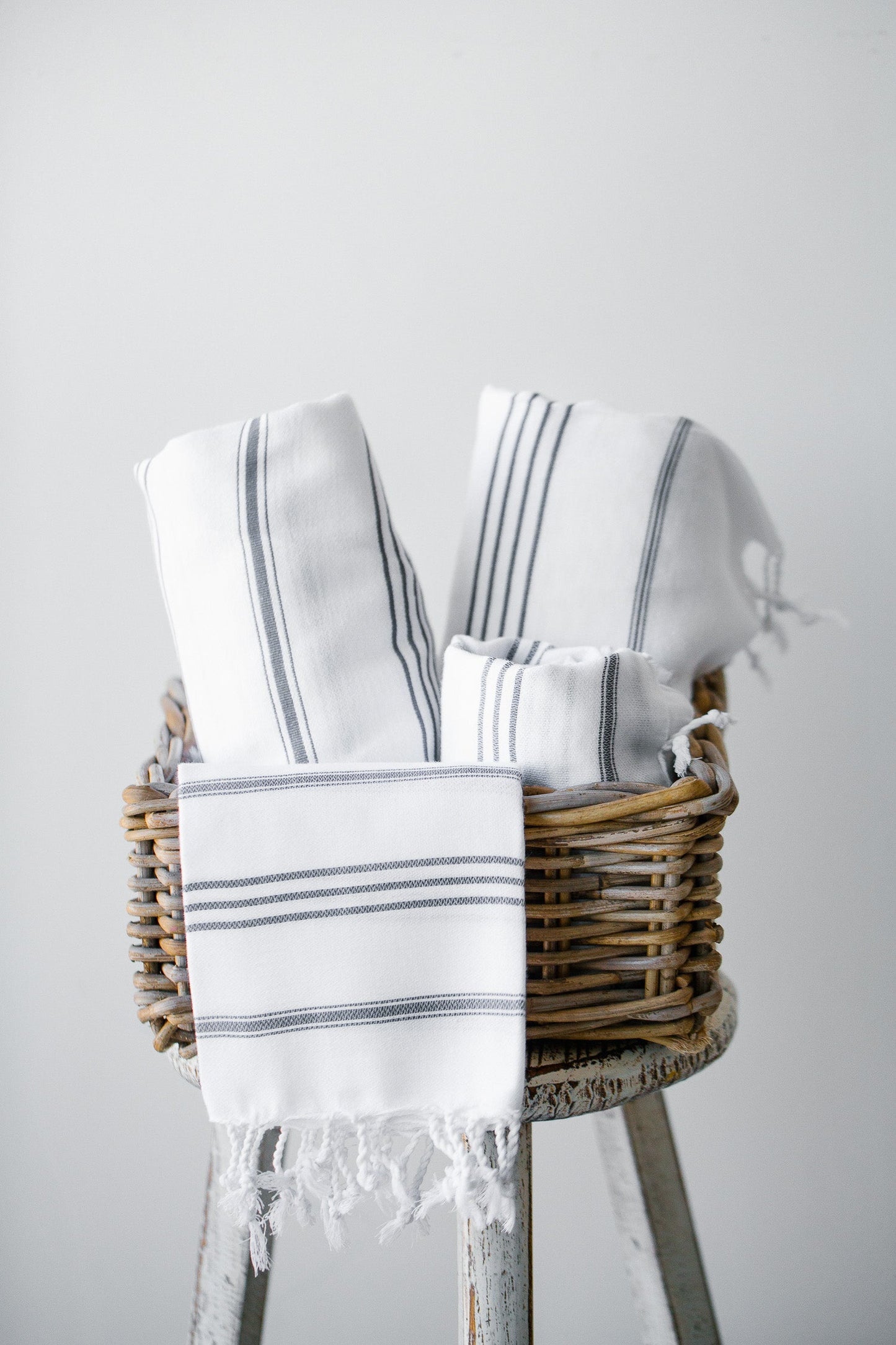 Elim White & Grey Turkish Towel