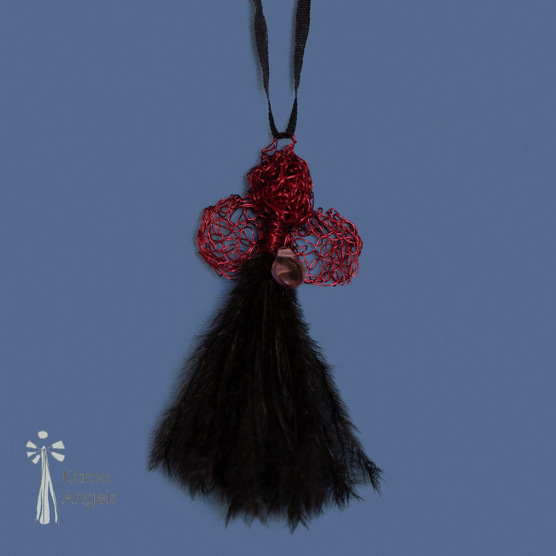 Karoo Angels - Black Feathers and Scarlet Wire Juweel Pendant