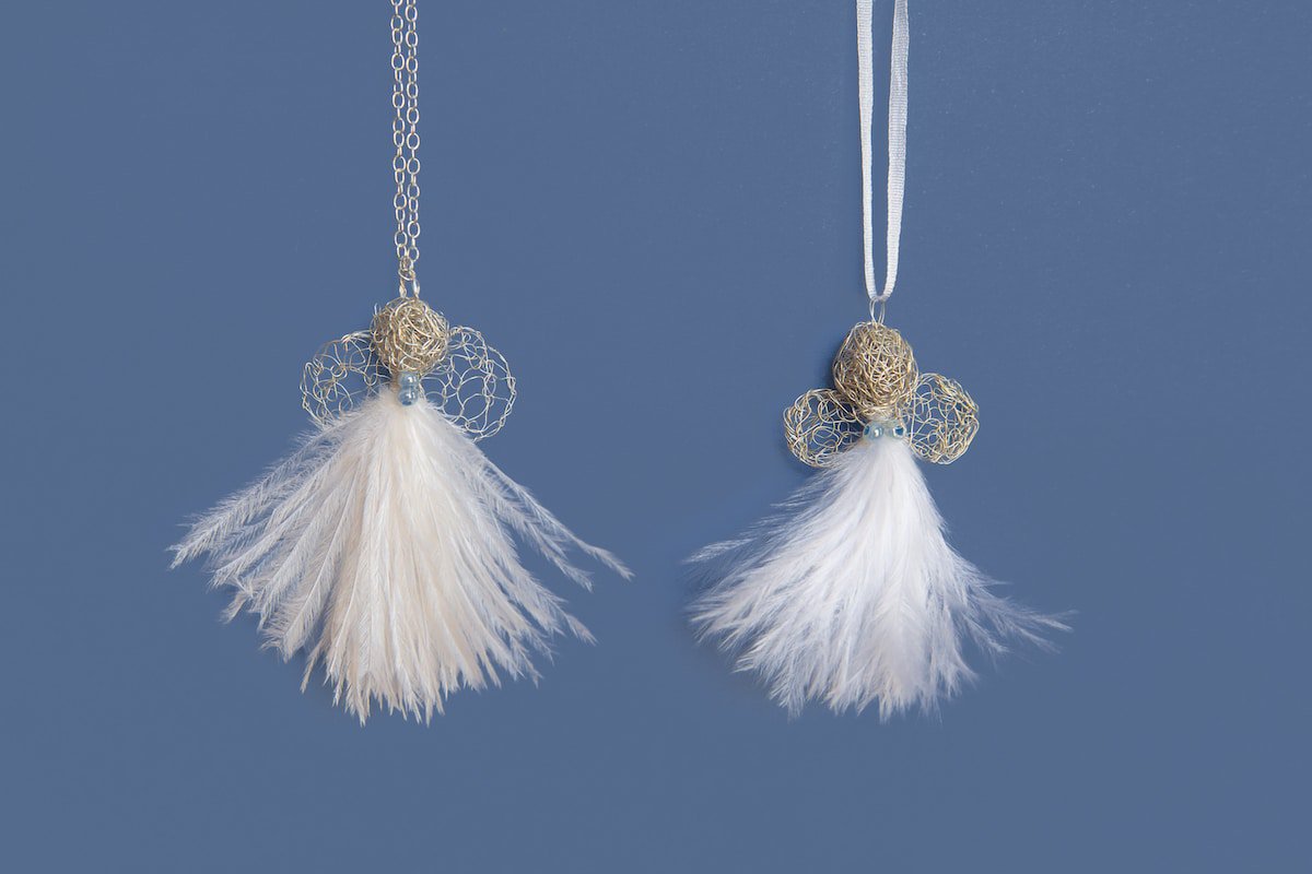 Karoo Angels - White Feathers and Silver Wire Sky Juweel Pendant