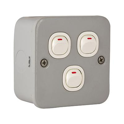 Eurolux - BS 3 GANG 1 Way SOCKET