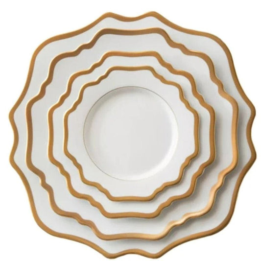 Nicolson Russell Versailles White and Gold Dinner Plates (26.67cm) (Set of 4)